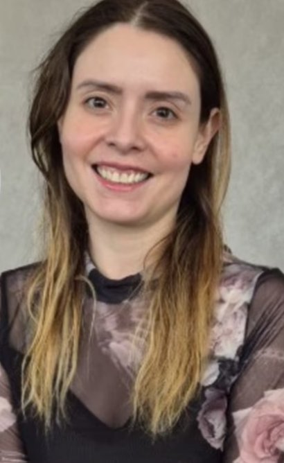 Kathy2803's tweet image. #MarSolis
Corre, corre lo más rápido y más lejos que puedas. No permitas que la #Charlatana #MaryferCenteno se te acerque; está salitre.
Es radioactiva, está apestada.
Lo que toca lo vuelve 💩

#SeTeDijo
#SeTeAdvirtió

@maroficialll 
@MarcoASolis 
@Grafocafe