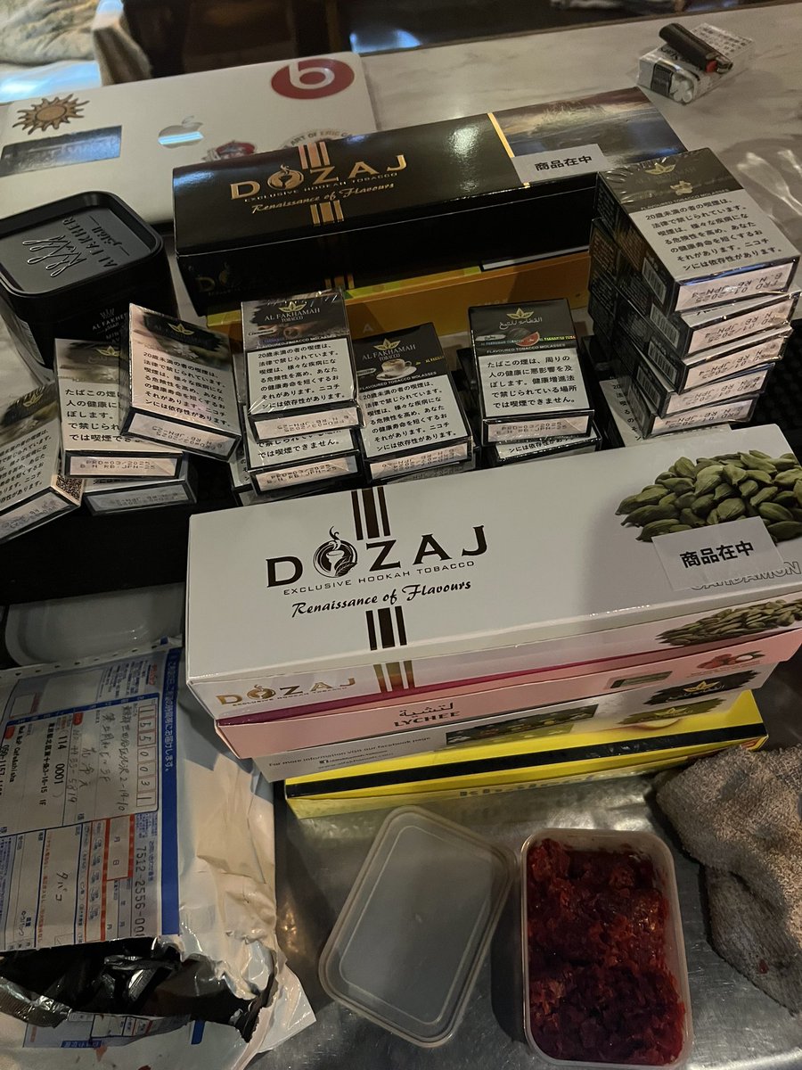 お店まったりです
フレーバー詰め詰め作業しながら待ってます

新しく入れたのもいくつかあるんで
試作付き合ってくれ！