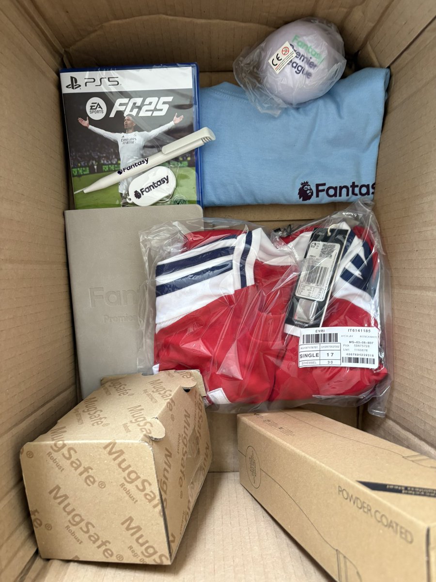 Thank you prize manager gw38 already recive.. <a href="/OfficialFPL/">Fantasy Premier League</a> #FPL #gw38