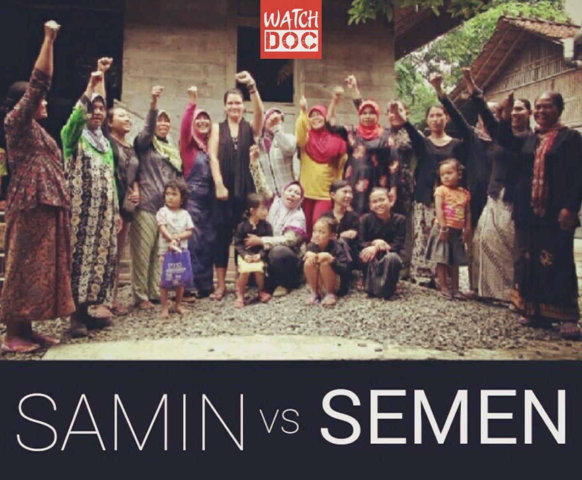11 tahun lalu saat bikin film ini, data sudah menunjukkan pabrik ini tak akan lama. Perlawanan petani Kendeng membuat mereka kesulitan menambang bahan baku. 

Ditambah surplus semen 10 juta ton per tahun. Pabrik diteruskan karena kadung utang 4,4 triliun dari Mandiri dan BNI.