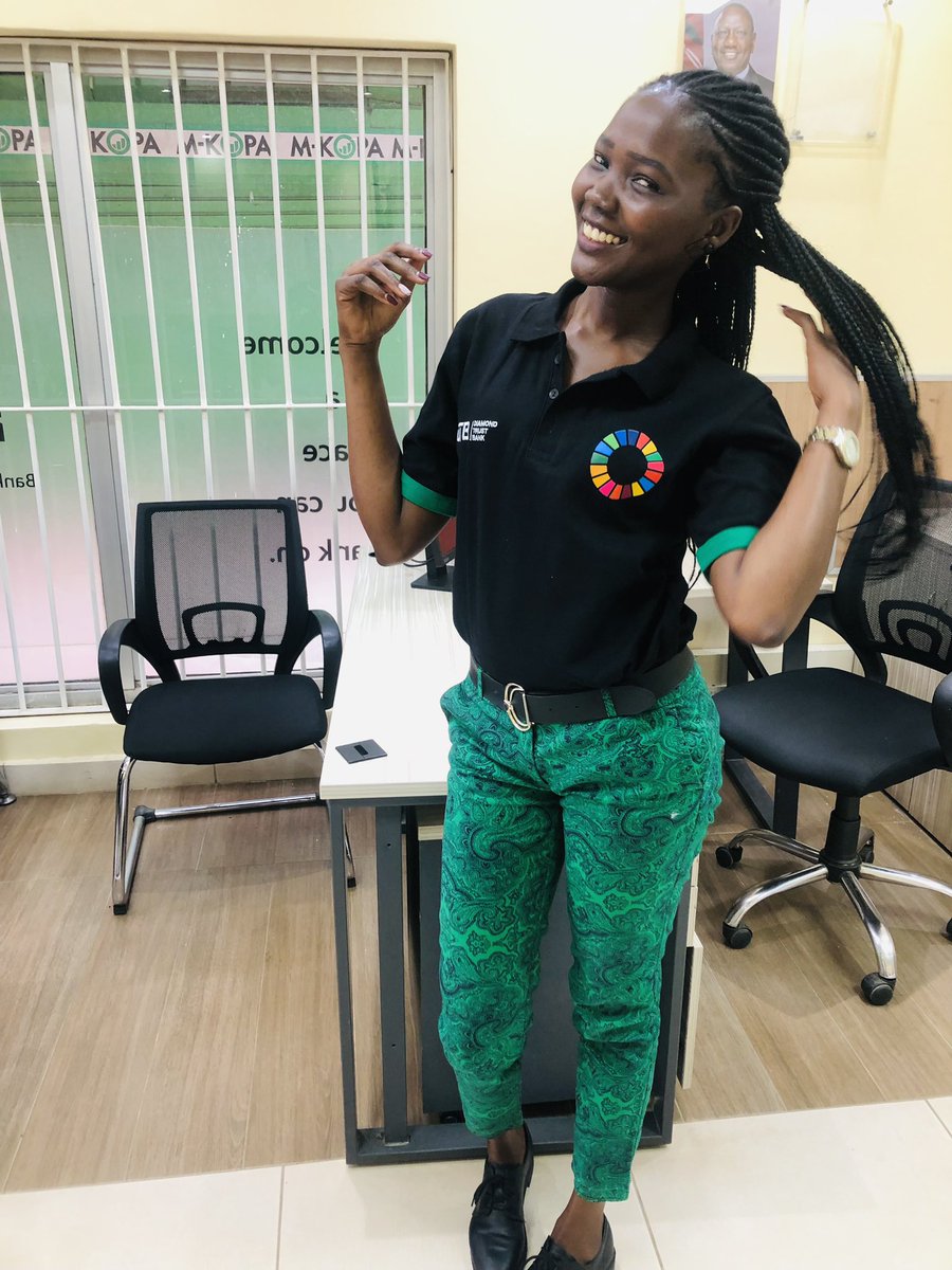 AliceJeptui's tweet image. ✨ That moment when you pick up a stray plastic bottle and toss it in the trash.  
✨ Holding onto that paper wrapper until you find a proper bin
✨ Switching off the lights in an empty room
✨ Using water wisely, knowing every drop counts

#WED2025 and #BeatPlasticPollution 💚