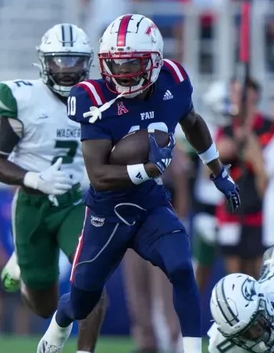 WOW! BLESSED TO RECEIVE MY FIRST D1 OFFER FROM FAU!!! ❤️💙