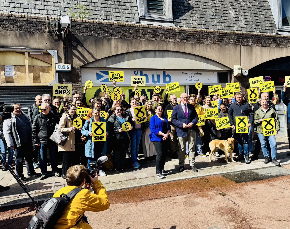 Today is polling day in the Hamilton, Larkhall and Stonehouse by-election. <a href="/KatyLoudonSNP/">Cllr Katy Loudon</a> has shown she would be an outstanding MSP.

This is now a two-horse race between <a href="/theSNP/">The SNP</a> and Farage.

#VoteSNP to stop Farage and for a better Scotland. Vote Katy Loudon.
