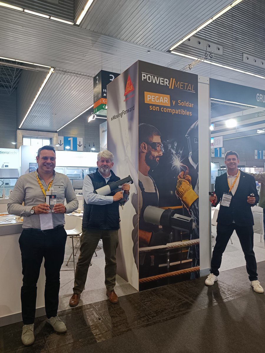 danielferca's tweet image. 💥 Éxito en el 2º día de +INDUSTRY en el BEC
Gracias a quienes os habéis acercado al stand 3/E-28 de @SikaSpain  compartir proyectos con adhesivos estructurales de alta resistencia al impacto como alternativa a la soldadura. ¡Seguimos hasta el jueves! linkedin.com/posts/danielfe…