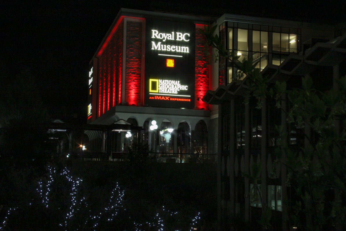 Night shot of the <a href="/RoyalBCMuseum/">Royal BC Museum</a>  in #Victoria. 

Have a peaceful night.