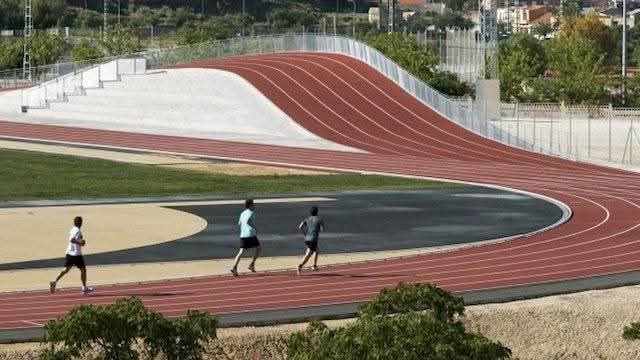 <a href="/GGHarriers/">Greenock Glenpark Harriers</a> another day, another 2 events to chose from <a href="/AthTrustScot/">Athletics Trust Scotland</a>  National Running Week. 
Track @ 6pm, Gourock Pool @ 6.20pm. Bring a friend.
En Avant
<a href="/alikat50/">Alikat</a>  <a href="/BonnyStAndrew/">Stivvles</a>  <a href="/Alanorourke1895/">Alanorourke</a>  <a href="/stephenmcloone/">stephen mcloone</a>  <a href="/greenocktele/">Greenock Telegraph</a>  <a href="/LindsayMcMaho15/">Lindsay McMahon</a>  <a href="/scotathletics/">scottishathletics</a>