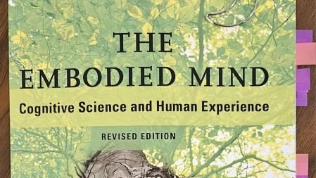 Is the mind shaped by the body, or is it the other way around? The Embodied Mind (1991) opens a fascinating middle way. More relevant than ever in our age of artificial minds. Read more in my latest blog post: conscienc.ai/blog/2025-06-0…