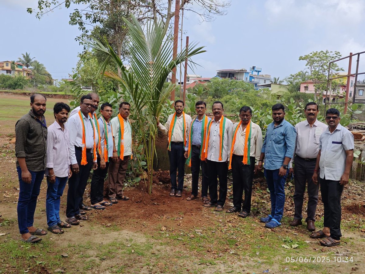 Nilkant Halarnkar (@nilkanthalarnk1) on Twitter photo On this World Environment Day I call upon all my constituents to take the initiative to grow more trees to keep our State green. Let us all also take the initiative to end plastic pollution which will help the future generations to have a healthy planet.
#WorldEnvironmentDay On this World Environment Day I call upon all my constituents to take the initiative to grow more trees to keep our State green. Let us all also take the initiative to end plastic pollution which will help the future generations to have a healthy planet.
#WorldEnvironmentDay