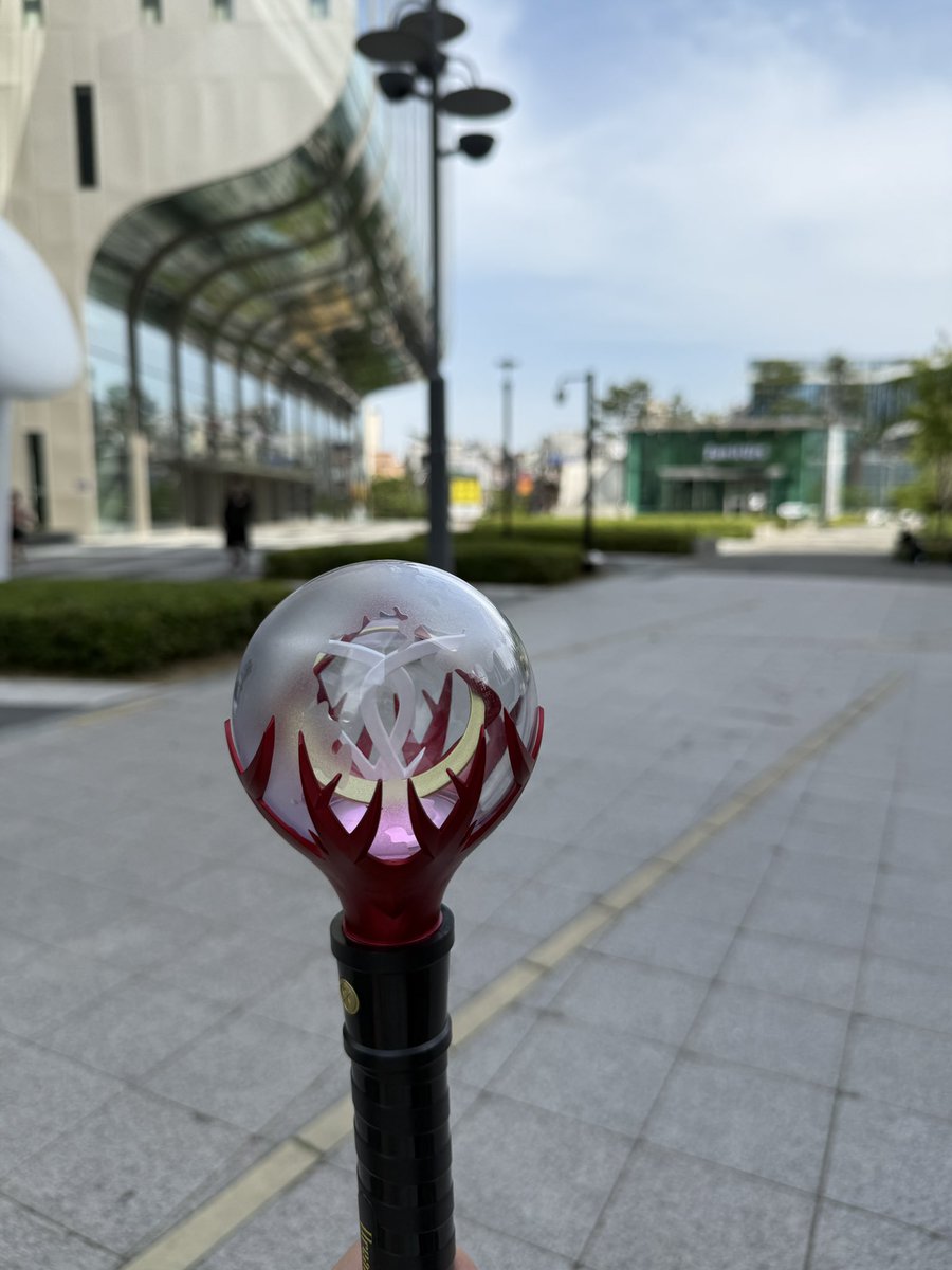 [📣] 250605 Mnet #엠카운트다운 생방송 인원체크 모임 오후 3시 50분부터 진행하겠습니다! 

사진 속 장소로 모여주시기 바랍니다!

#유아유 #UAU
#Dreamcatcher_UAU