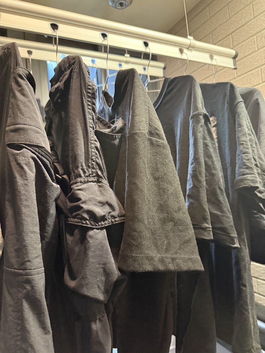 幣圈人的衣服be like.