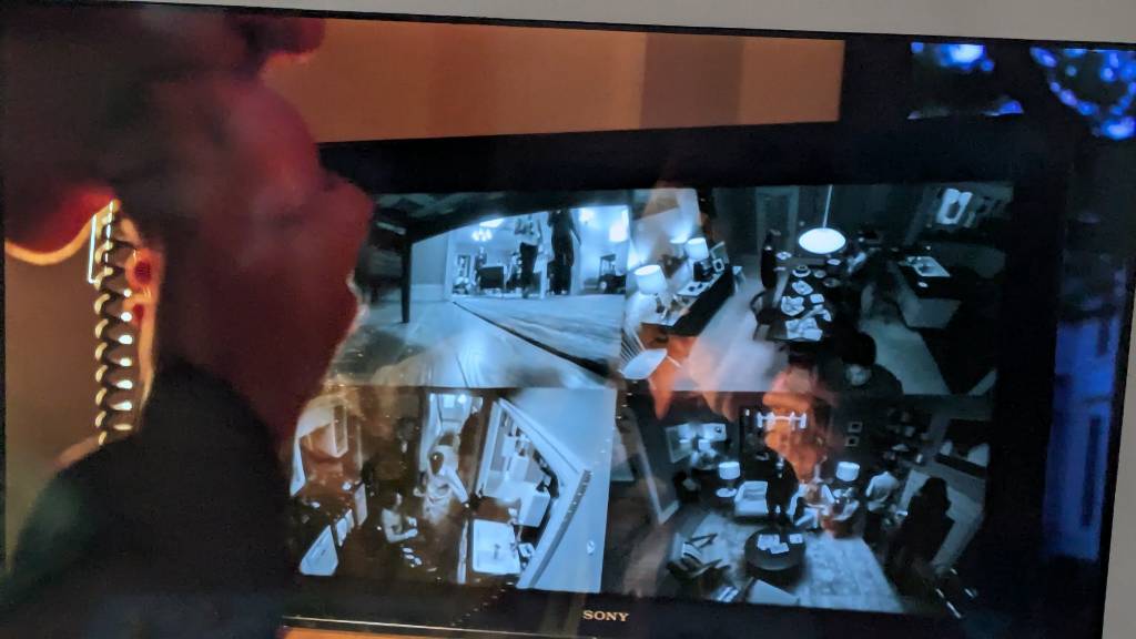 OnScreenApples 🍎📺 tweet media