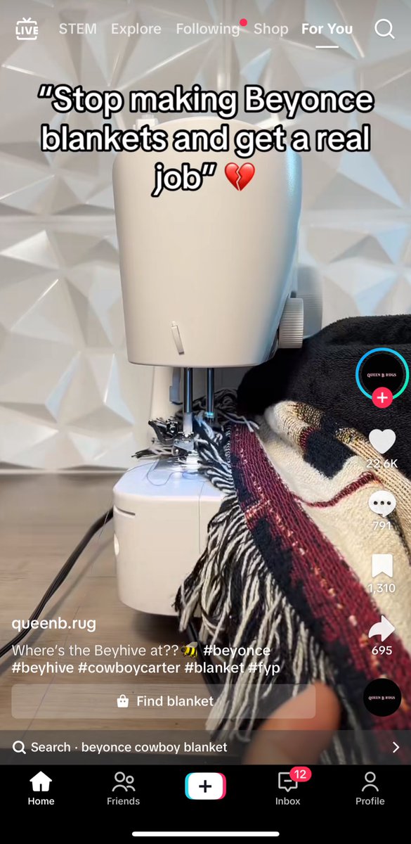 Cécred in the comments of this stolen artwork 😭 you don’t even use a sewing machine to make these WOVEN blankets. And I can’t even comment this without it being deleted <a href="/CECRED_OFFICIAL/">CÉCRED</a> 
Artists deserve better!

Original design by <a href="/aidenmprince/">AIDEN PRINCE</a>