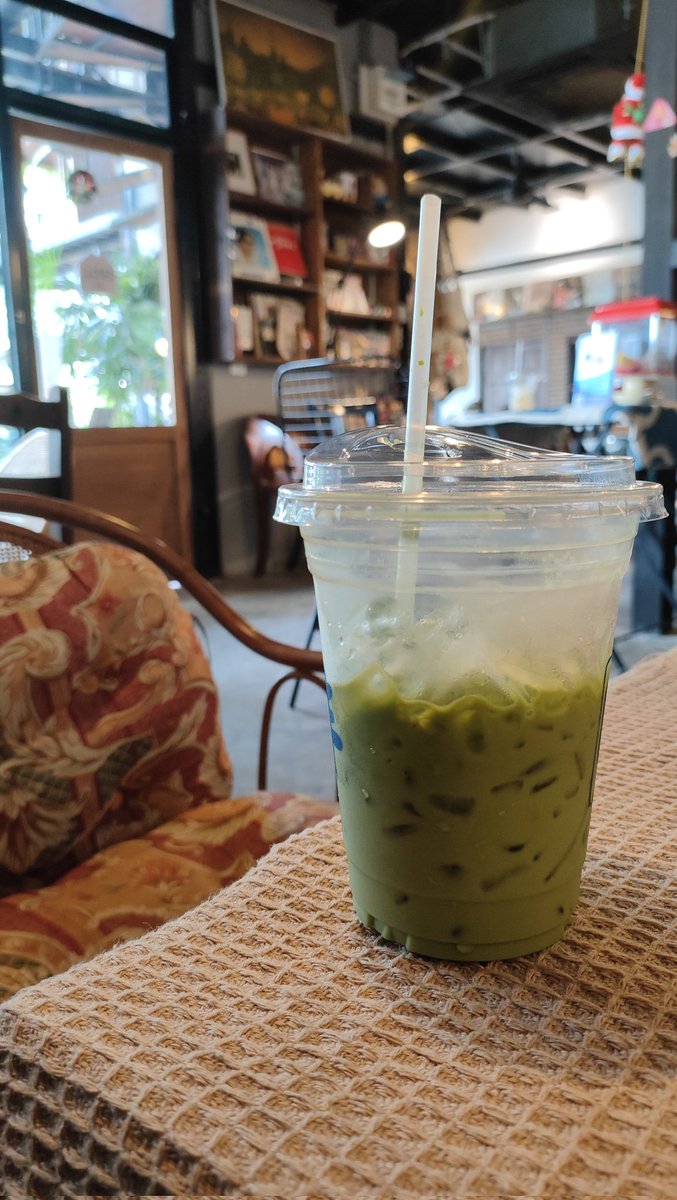 มากินชาเขียวด้วยกันครับ😽
#อยุธยา