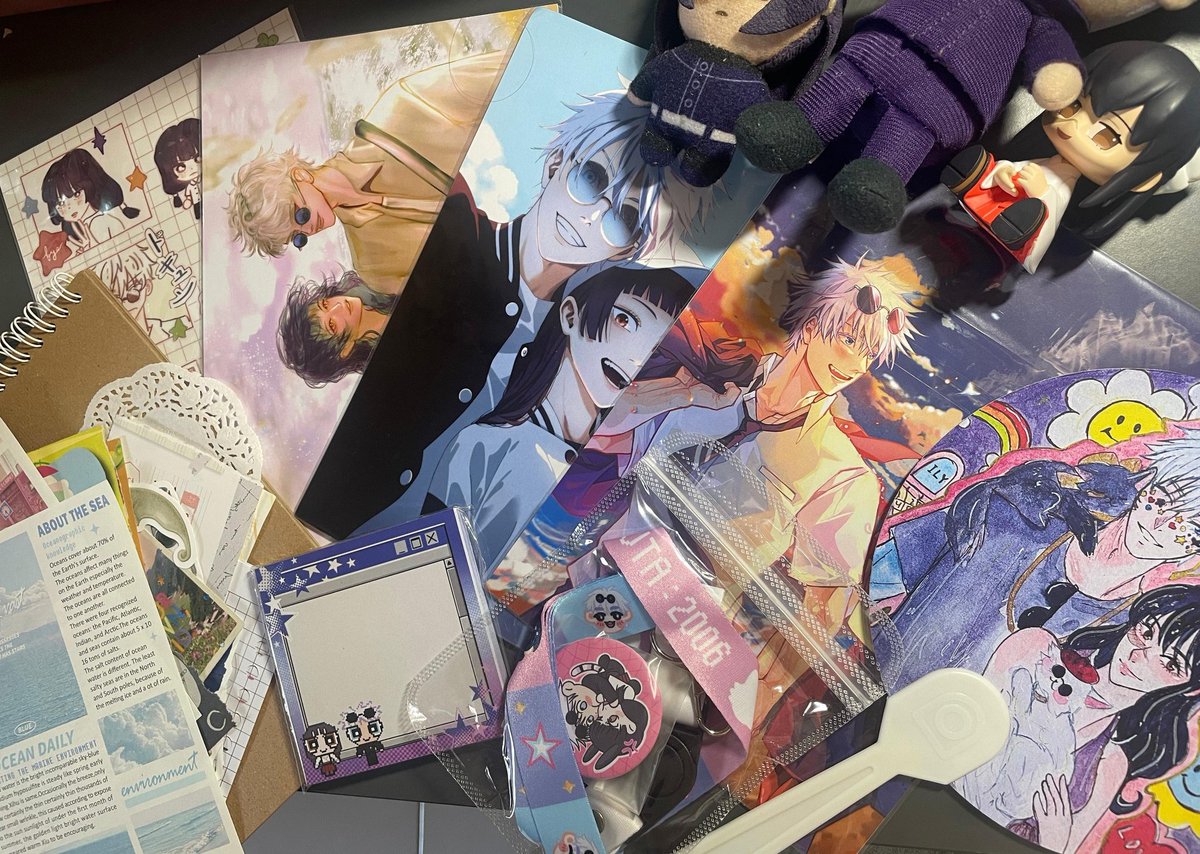 look what i got from the mail!! <a href="/DJAKARTAGOUTA/">GoUta Event in Jakarta: 𝐑𝐞𝐩𝐥𝐲 𝟐𝟎𝟎𝟔</a> OMGGG IT'S ARRIVEDDD MY GOJOHIME KIT AND ALL OF THEM IS SO BEAUTIFUL AKSJAKSN🫶🏻🤭🤭 (makasih banyak yah para community gojohime🫶🏻🫶🏻 kalau ada event lagi aku bakal ikut ini asli bgt😘)