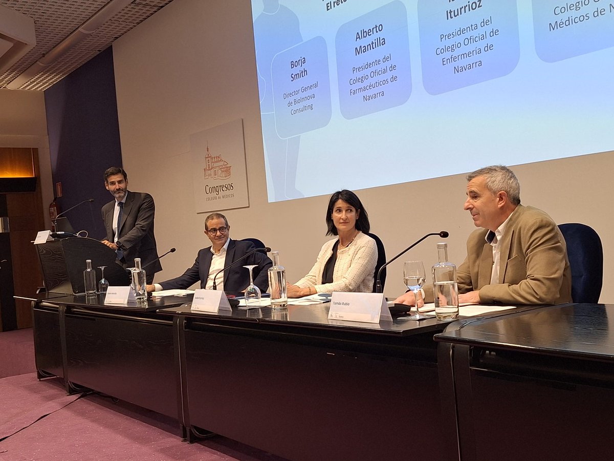 “Obesitatea, Osasun Publikoaren erronka eta aurre egitea” jardunaldia @medenaColegio Ikastetxean

➡️ Obesitateari aurre egiteko ikuspegia Nafarroan
➡️Antonio López Osasuneko zuzendari nagusiak inaugurazioan parte hartu zuen