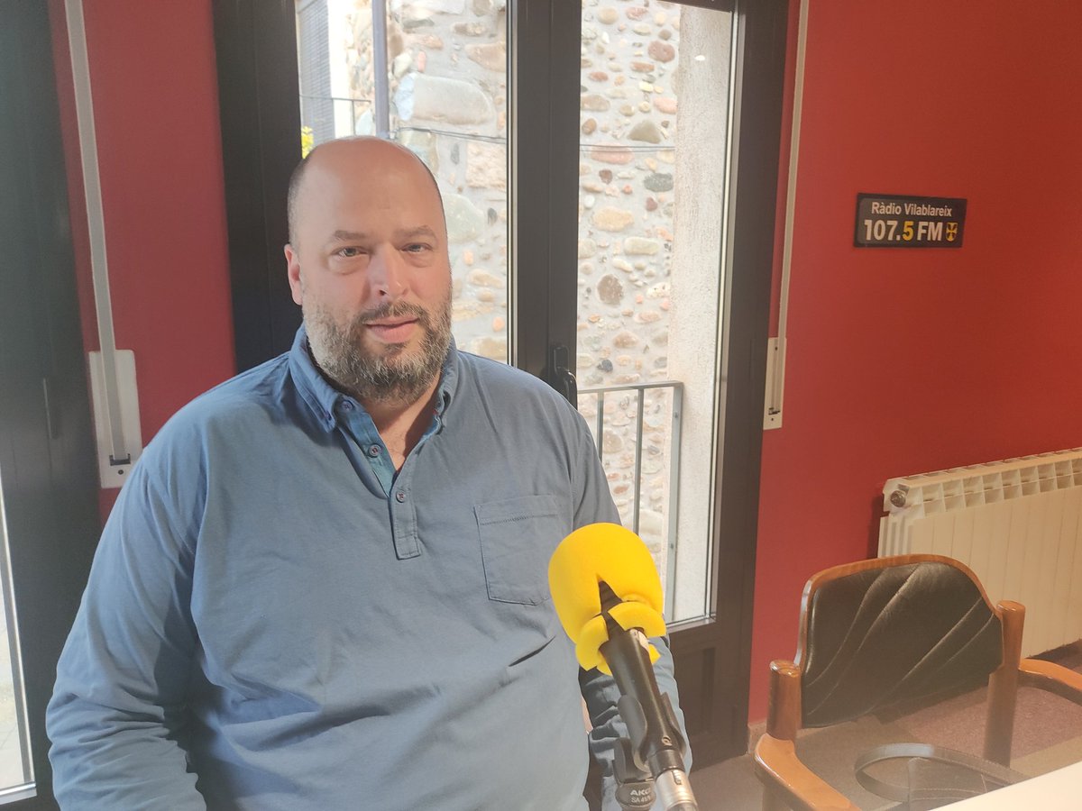Ràdio Vilablareix, 107.5 FM 📻 (Girona) (@rvilablareix) on Twitter photo Bon dia! Avui, a les 12 h, entrevistem Ricard Ribera, president <a href="/NeusCatala_fun/">Neus Català</a> Amb ell parlarem de la figura de la refugiada del Priorat i de la inauguració que va tenir lloc al nostre poble, concretament per la Festa Major, del Parc Neus Català. 107.5 FM 📻 (Girona) Bon dia! Avui, a les 12 h, entrevistem Ricard Ribera, president <a href="/NeusCatala_fun/">Neus Català</a> Amb ell parlarem de la figura de la refugiada del Priorat i de la inauguració que va tenir lloc al nostre poble, concretament per la Festa Major, del Parc Neus Català. 107.5 FM 📻 (Girona)
