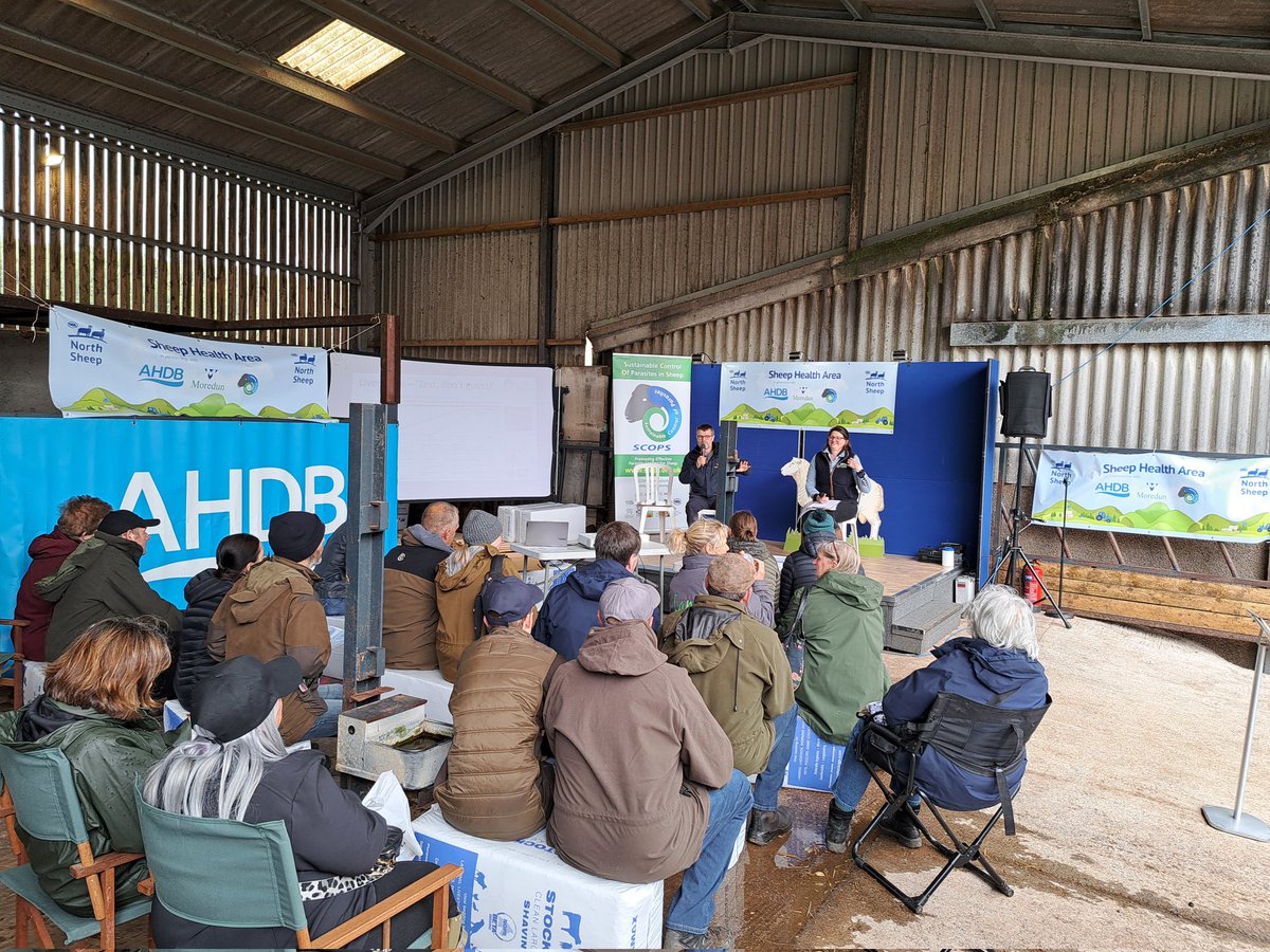 MoredunComms's tweet image. Fantastic day @natsheep North Sheep yesterday despite the weather! ☔️
Busy with Haemonchus workshop, FEC Masterclass and Liver fluke.
Thanks @neryswright for chairing! @AHDB_BeefLamb #SCOPS @SEFARIscot
#teamsheep