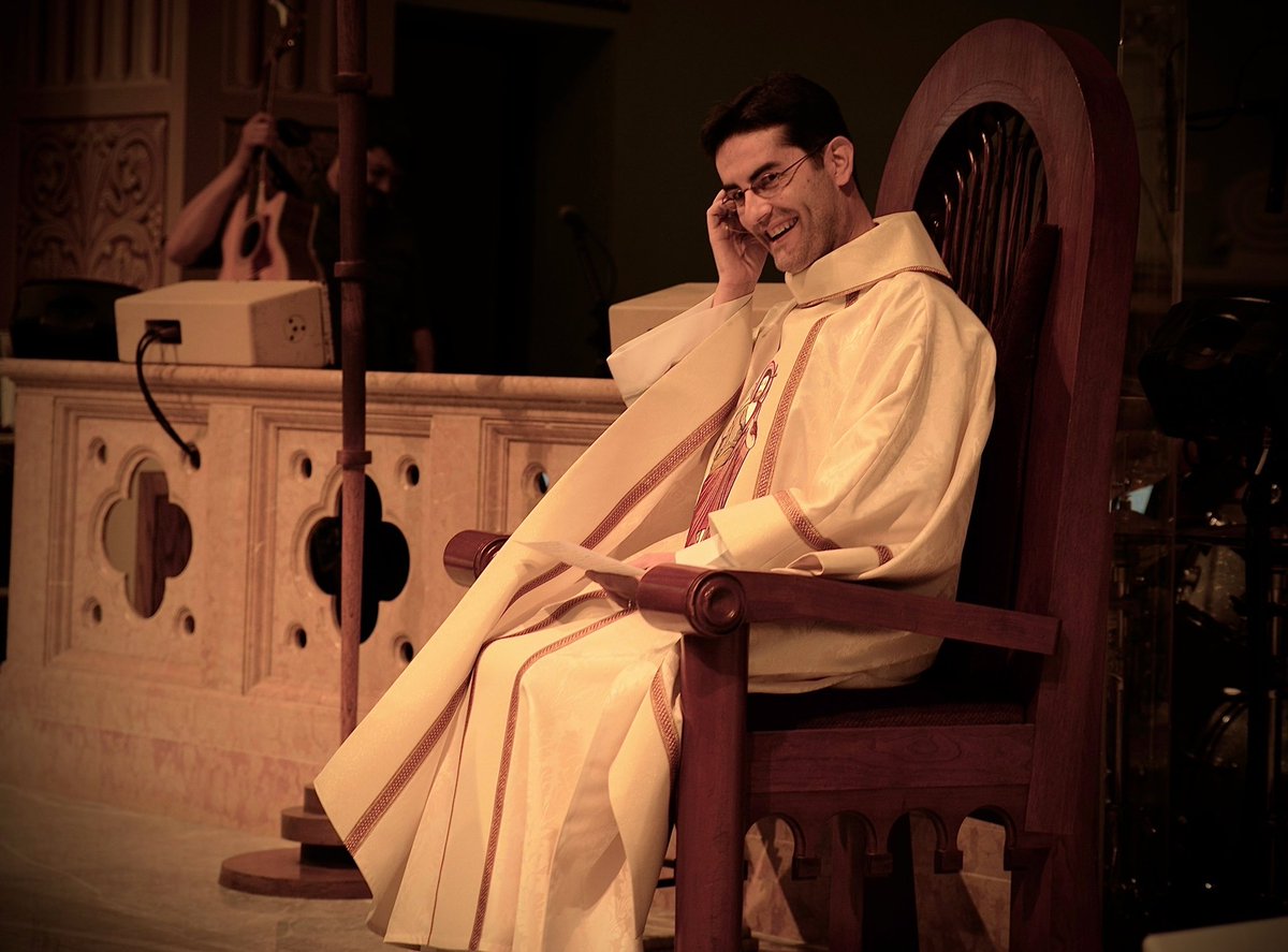 9 years ago, one of the happiest days of my life, I was ordained. What a journey and what it is to come. 
Congrats to all priests who celebrate their anniversary of ordination these days.