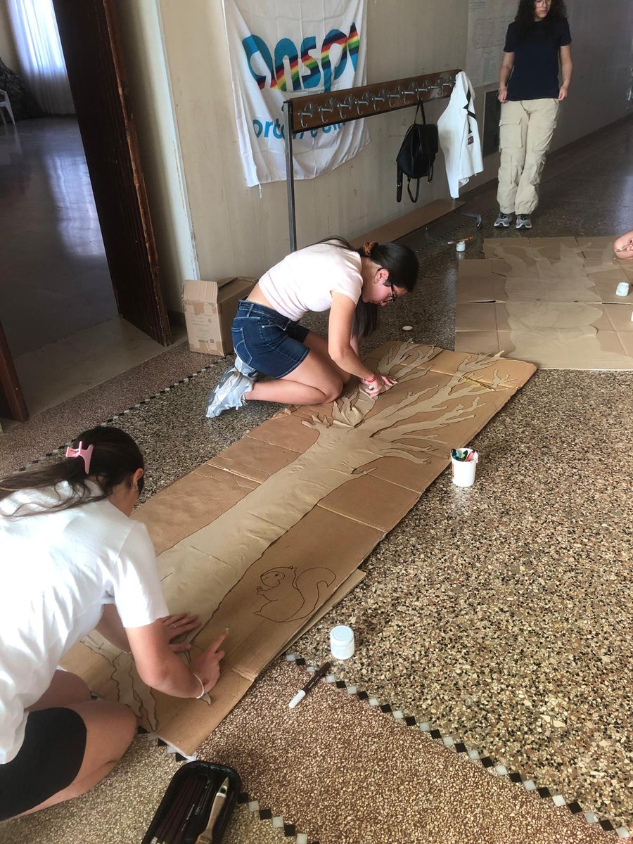«Non prego solo per quelli che mi hai dato, ma anche per coloro che crederanno in me» (Gv 17,20-26)

Signore, tu vuoi salvare tutti coloro che crederanno in te: aiutaci a collaborare nel farti conoscere ai nostri fratelli

Buongiorno dall’assistente spirituale <a href="/donLuigi66/">Luigi Pellegrini</a>
