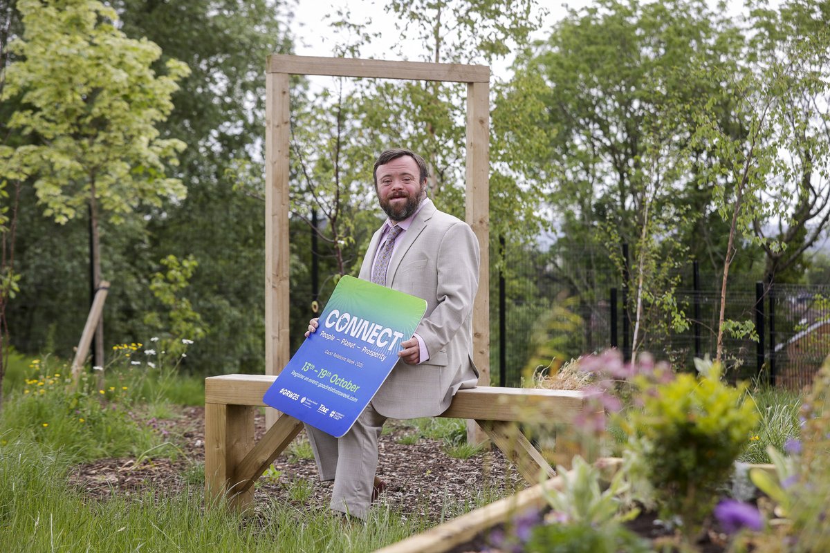 🌟 Award-winning film star James Martin is calling on everyone to get involved in Good Relations Week 2025 and embrace this year’s powerful theme – ‘Connect’.

Real peace starts with meaningful connections ❤️ Taking place 13–19 October 2025 ➡️ ow.ly/2l6h50VZXxt

#GRW25