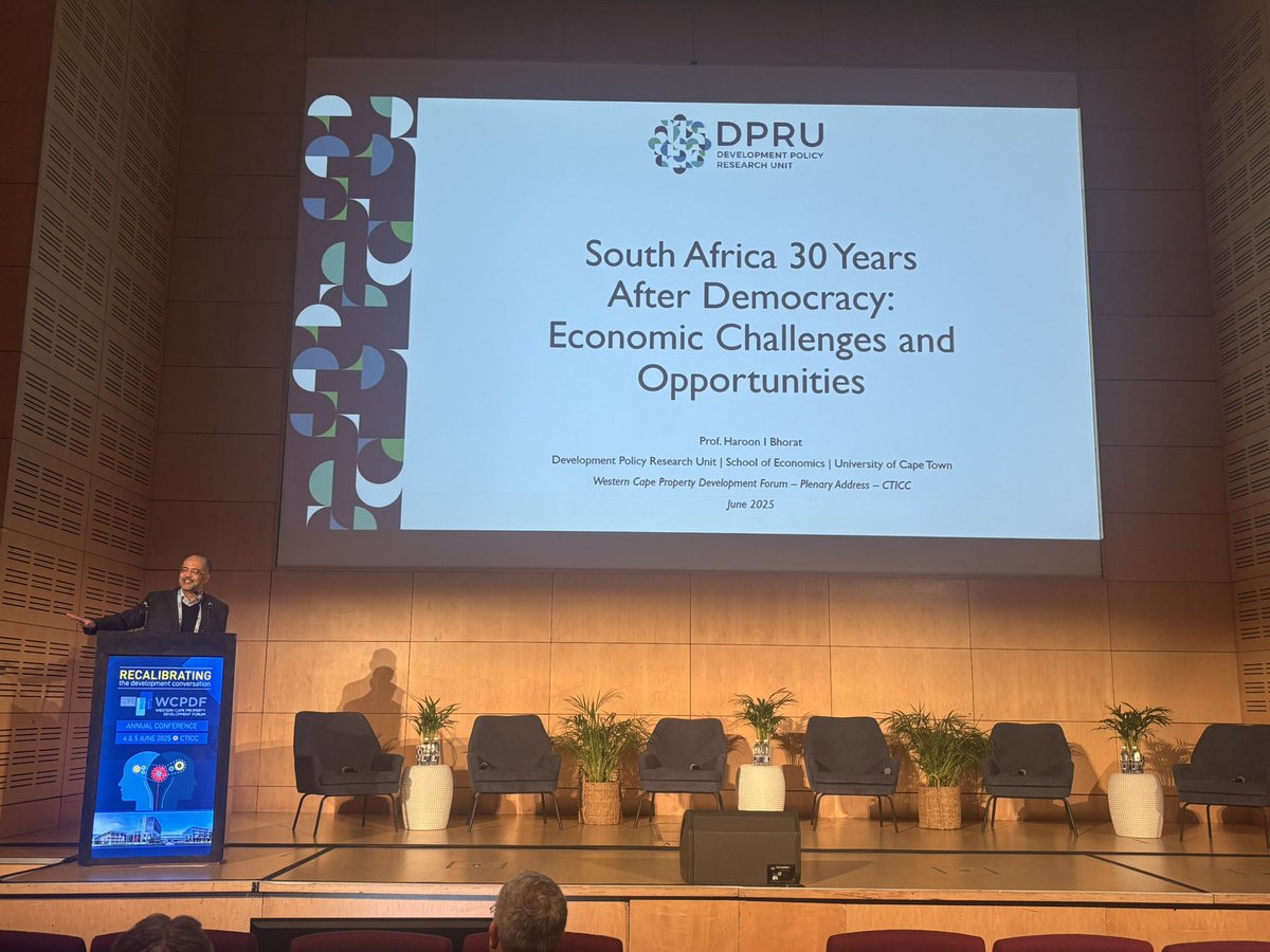 PropertyWheel (@propertywheel) on Twitter photo South Africa 🇿🇦: 30 years post #democracy - Economic opportunities/challenges (<a href="/Evergreen_LV/">Evergreen Lifestyle Villages</a>) - Prof <a href="/HaroonBhorat/">Haroon Bhorat</a>, Director <a href="/DPRU_UCT/">Development Policy Research Unit (DPRU)</a> on Day 2 of #WCPDF2025 #SouthAfrica #economy #business #construction #propertydevelopment #propertyinvestment South Africa 🇿🇦: 30 years post #democracy - Economic opportunities/challenges (<a href="/Evergreen_LV/">Evergreen Lifestyle Villages</a>) - Prof <a href="/HaroonBhorat/">Haroon Bhorat</a>, Director <a href="/DPRU_UCT/">Development Policy Research Unit (DPRU)</a> on Day 2 of #WCPDF2025 #SouthAfrica #economy #business #construction #propertydevelopment #propertyinvestment
