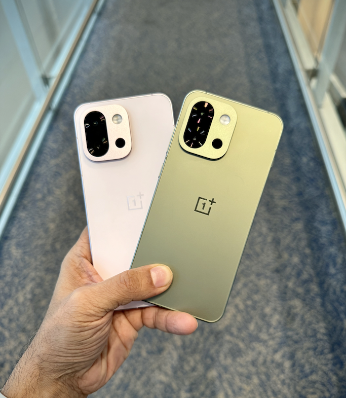 Tech Singh (@mrtechsingh) on Twitter photo OnePlus 13s Pricing 🤑
12GB + 256GB - Rs 49,999
12GB + 512GB - Rs 54,999
With card offers. Pre-booking 5th June, Sale starts 12th June 🔥
<a href="/OnePlus_IN/">OnePlus India</a> #OnePlus13s OnePlus 13s Pricing 🤑
12GB + 256GB - Rs 49,999
12GB + 512GB - Rs 54,999
With card offers. Pre-booking 5th June, Sale starts 12th June 🔥
<a href="/OnePlus_IN/">OnePlus India</a> #OnePlus13s
