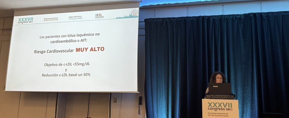 🧠 La Dra. <a href="/carolguerrerobu/">Carol</a> presenta los resultados del estudio MALIC en el congreso <a href="/sea_es/">Arterias Sanas</a>: solo una minoría de pacientes con ictus isquémico alcanzan objetivos de c-LDL tras 12 meses.

🔁 Urge intensificar el tratamiento hipolipemiante.

#PrevenciónSecundaria
#CongresoSEA2025