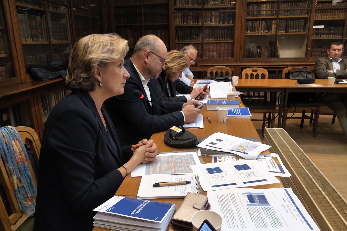 Petit déjeuner de la <a href="/4a_france/">Amis de l’Académie d’Agriculture de France</a> sur le thème de la #Bioéconomie territoriale,  levier de résilience agricole.  Pour <a href="/MarieCecile75/">MC Damave</a> "  la bioéconomie c'est le mariage réussi entre l'agriculture et l'industrie. "

<a href="/jb_millard/">JB MILLARD</a> <a href="/bourpoitrinal/">Bour Emmanuelle</a>
<a href="/SAFThinkTank/">Agridées</a> <a href="/AcademieAgri/">Académie Agriculture</a>