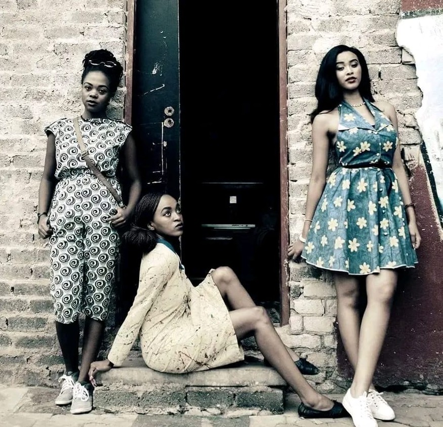 MSME Spotlight: Ree-Joy Designs
The brand blends traditional craftsmanship &amp; modern design. 
Merchandise includes handmade aprons, journals, wine bags, tote bags, earrings, coasters, home decor, streetwear, culturally inspired art, and pre-loved clothing.
nwdc.co.za/sbd/smme-spotl…