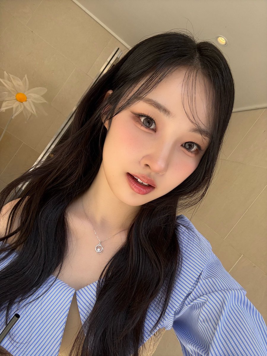 bwbstage's tweet photo. [📸] 250605 - Ain Bstage Post

🫧 Today’s food recommendation is sweet potato pizza 😋 Drink a lot of water since it's hot~~ I miss you so much

#BEWAVE #비웨이브 #AIN #아인 https://t.co/VMoDBtvWSQ