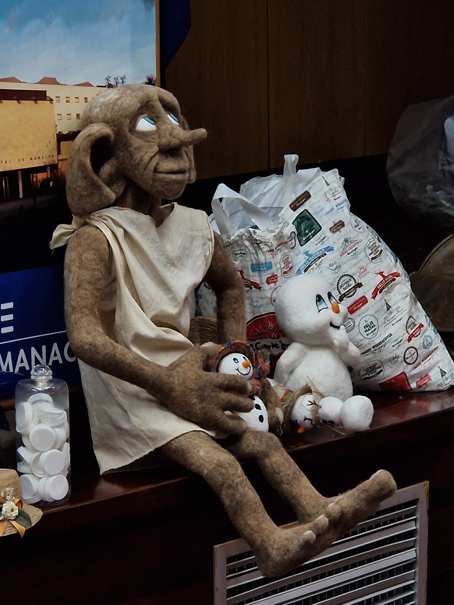 Dia Mundial del Medi Ambient a l'Hospital col.laboram amb la Fundació Reconatura per aconseguir ser un hospital amb residu zero.  #reciclatge #DiaMundialDelMediAmbient