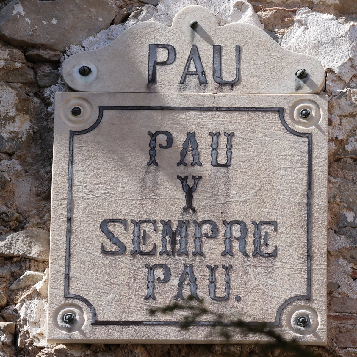 Esta semana Pau Gasol recibió la Medalla de Oro al Mérito Deportivo de Barcelona y Pau Ribas se retiró como jugador de baloncesto después unos cuantos años.