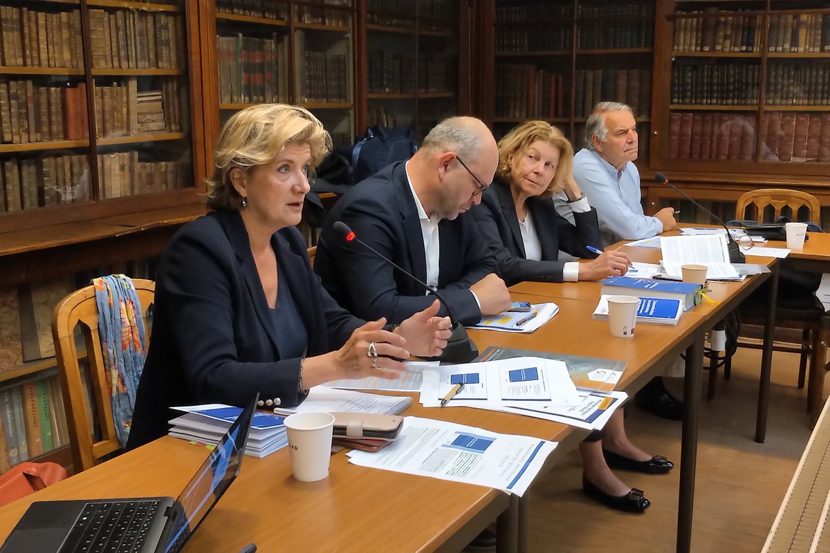 <a href="/MarieCecile75/">MC Damave</a>  " La France est l'un des principaux pays de la #Bioéconomie au niveau européen. Nous avons de nombreux succès. L'agriculture et l'agro-industrie sont parties prenantes de la bioéconomie circulaire et territoriale. "
<a href="/SAFThinkTank/">Agridées</a> 
<a href="/jb_millard/">JB MILLARD</a> <a href="/bourpoitrinal/">Bour Emmanuelle</a>