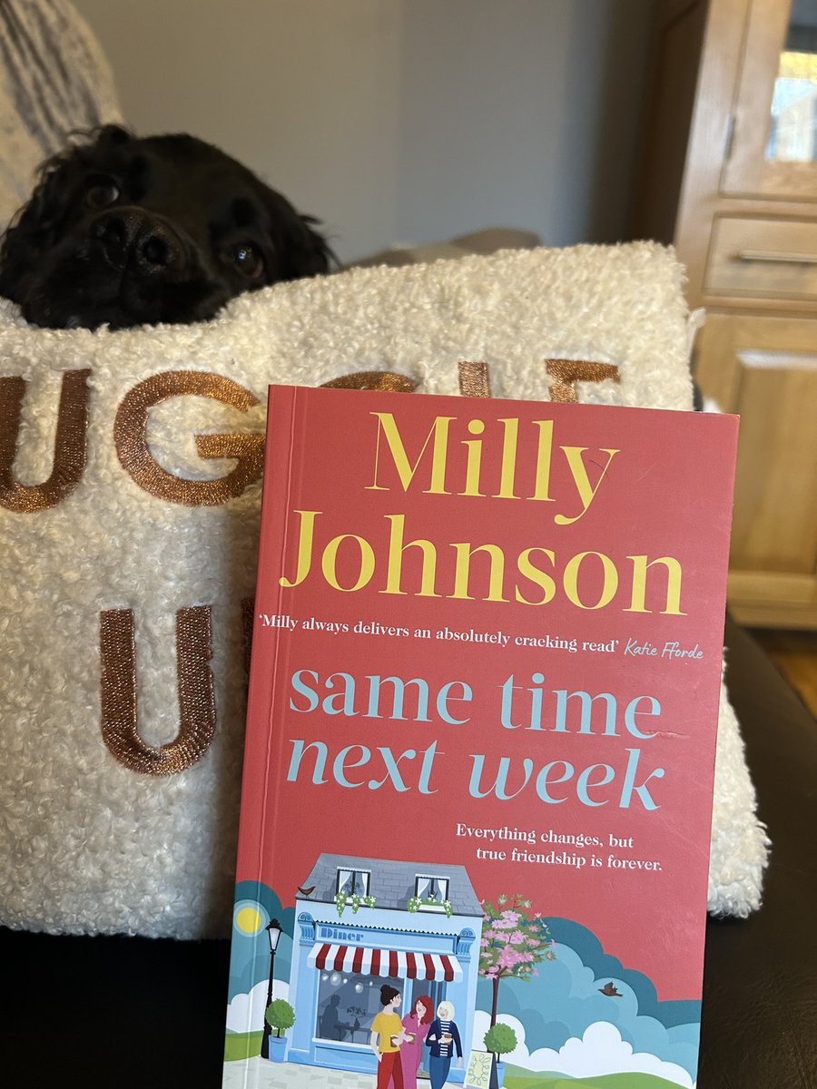 AnnetteHannah's tweet image. To celebrate the paperback publication day for #SameTimeNextWeek by the fab @millyjohnson we are resharing our review of this brilliant and heartwarming book. @TeamBATC  sincerelybookangels.blogspot.com/2025/02/same-t… 📚👼🎉
