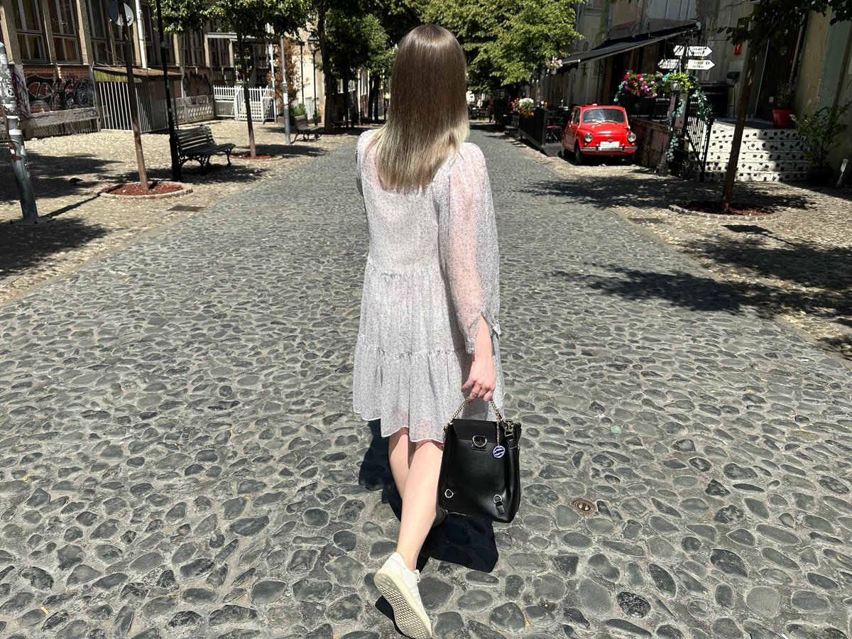 POV: u met a girl that likes  <a href="/MitosisOrg/">Mitosis</a> 

<a href="/Morse_404/">Morse</a>