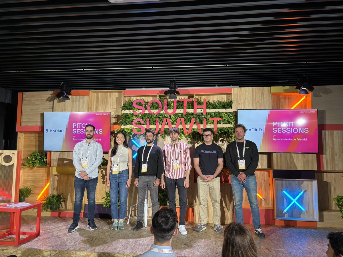 south_summit's tweet photo. 📢We are ready for 🚀 The “Pitch Session by Ayuntamiento de Madrid” (@MADRID) is now live on the Demo Stage at South Summit 2025. Don’t miss the chance to see innovative ideas shaping the future. Join us! #SouthSummit2025 #PitchSession #Innovation https://t.co/4LbuPBOuxx