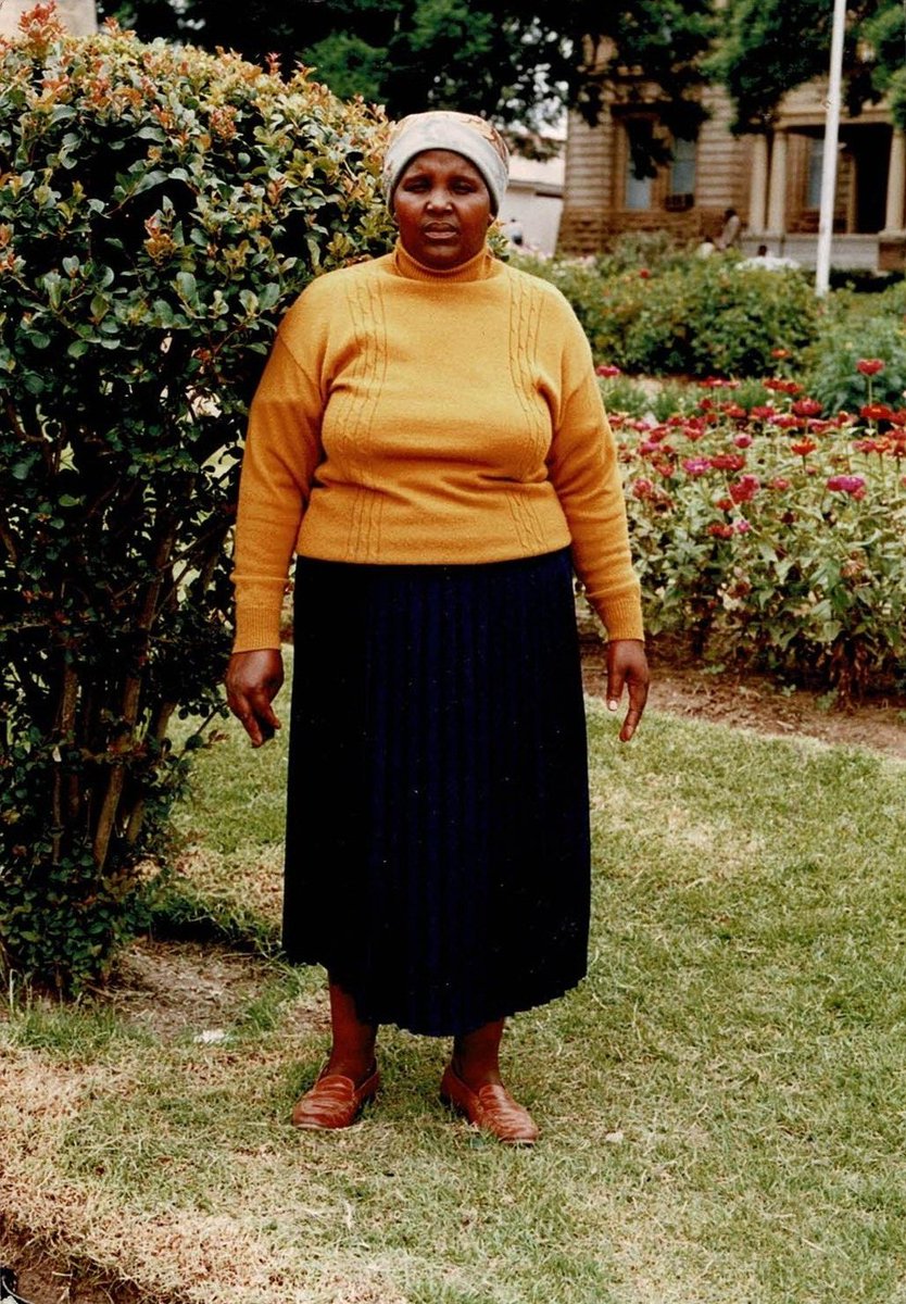 Munitata gardens and photography: 
Exploring the evolution of portrait photography in the late 80s towards the early 2000s through Munitata Garden's freelance photographers.

Pictured: Buyiswa Vakalisa
Circa: late 80s
Location: Mthatha, Eastern Cape 
Photographer: unknown