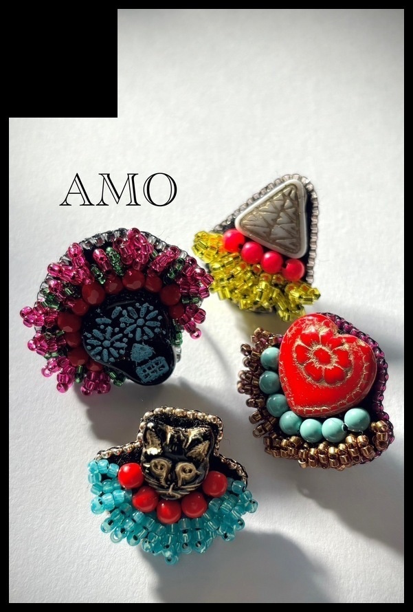 sixty_six_am's tweet image. 2025/10/19 arteVarieに申し込みましで、それに伴いサークル名変更しました。アクセサリー持ってく時は今後AMOで申し込みます。