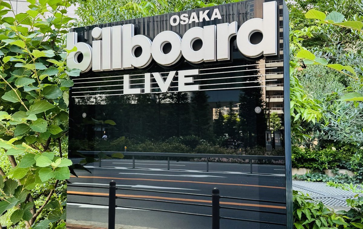 「ZARD Acoustic Live ～Especial moment～」
本日初日 大阪公演です🎤

心に残るライブになればと思います😊

#ZARD
#坂井泉水