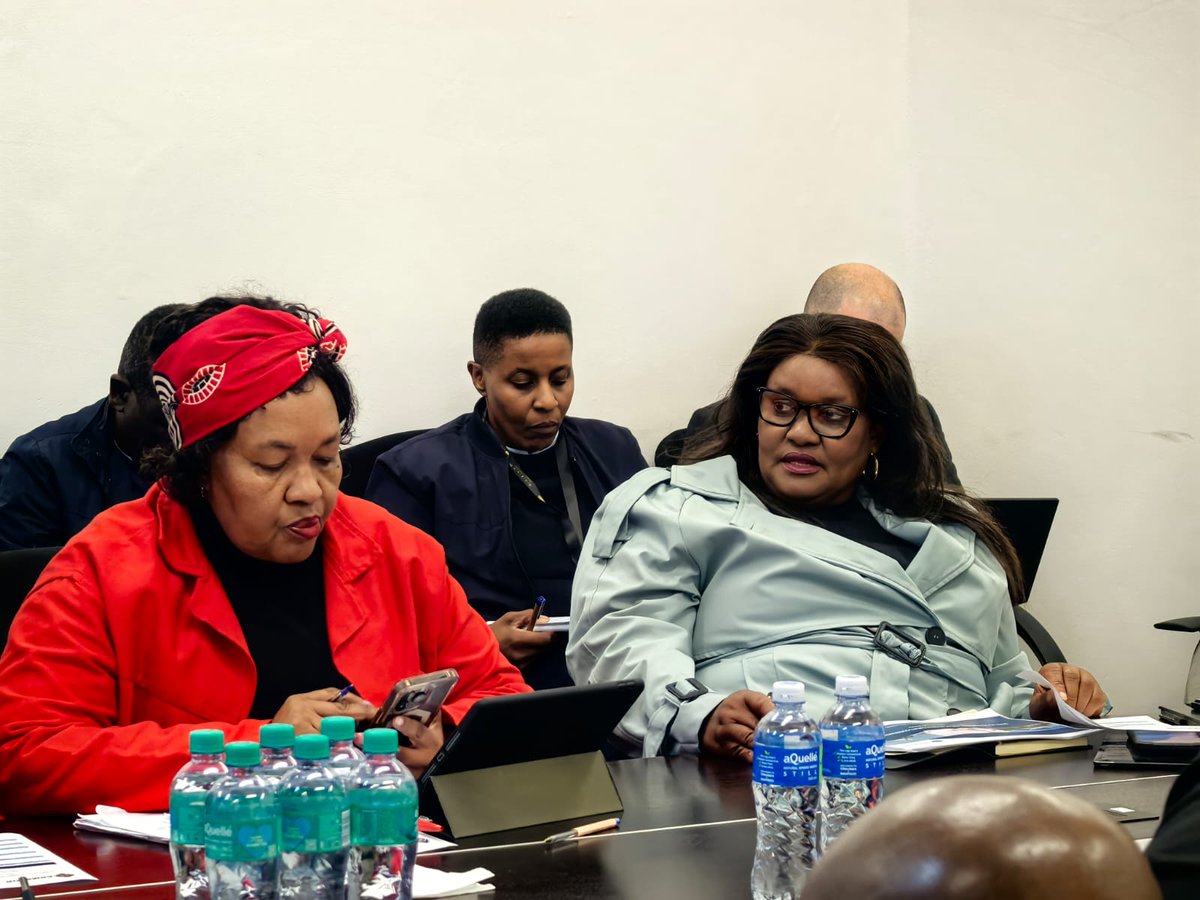 Defence Cluster Parliament of RSA (@defencecluster) on Twitter photo Members of the Portfolio Committee on Defence and Military Veterans visited the Armscor dockyard in Simon's Town to receive a comprehensive briefing from Armscor on existing and upcoming naval contracts. <a href="/ParliamentofRSA/">Parliament of RSA</a> <a href="/HealthSocClust/">Health-and-social-Cluster</a> <a href="/GovernanceClus1/">Governance-Cluster</a> <a href="/FinanceCluster/">Finance-Cluster</a> Members of the Portfolio Committee on Defence and Military Veterans visited the Armscor dockyard in Simon's Town to receive a comprehensive briefing from Armscor on existing and upcoming naval contracts. <a href="/ParliamentofRSA/">Parliament of RSA</a> <a href="/HealthSocClust/">Health-and-social-Cluster</a> <a href="/GovernanceClus1/">Governance-Cluster</a> <a href="/FinanceCluster/">Finance-Cluster</a>
