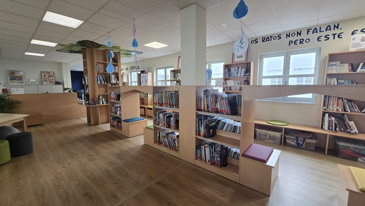 bescolaresgal's tweet photo. Visitamos a biblioteca do CEIP de Cervo, unha biblioteca LIA.
#CartografíaPLAMBE25 #LIA3 #bescolaresgal #bescolaresgalabertas https://t.co/OwgXLhmsXM