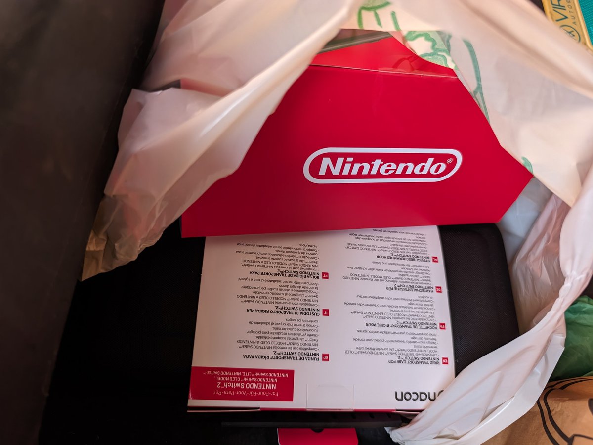 Makingtmadness's tweet image. Al que madruga Dios le ayuda. O eso dicen... xD 
#Switch2 #NintendoSwitch2