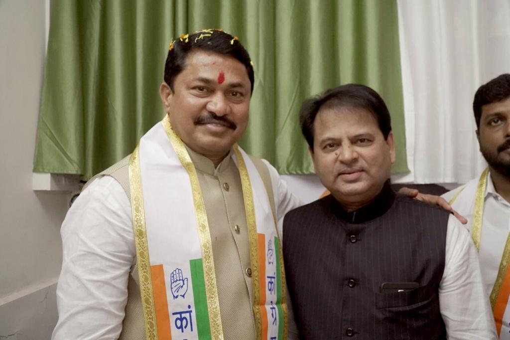 आमचे ज्येष्ठ सहकारी, महाराष्ट्र विधानसभेचे माजी अध्यक्ष आणि <a href="/INCMaharashtra/">Maharashtra Congress</a> चे माजी अध्यक्ष मा. आ. नानाभाऊ पटोलेजी यांना वाढदिवसाच्या हार्दिक शुभेच्छा! आपणांस सुख, समृद्धी आणि यश कायम लाभो ही शुभकामना. 
<a href="/NANA_PATOLE/">Nana Patole</a>