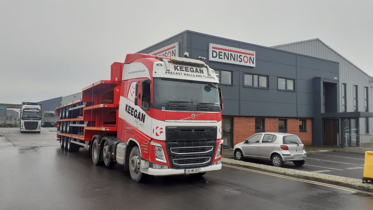 Keegan Group, one of Ireland’s leading manufacturers of precast concrete products, will be delivering pre-cast walls throughout the UK and Ireland with the help of our innovative #trailers! The business will be using three of our brand-new Step-Frame trailers to get the job done.