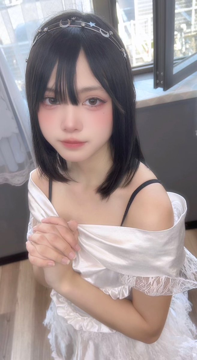 るるかおきゅいん💍
本日からじゅんぶらですよーー！
ラミカやブロマイドげっちゅしてほしいな
17〜22まで！ 
 #コンカフェ #コンカフェ営業 #コンカフェ嬢 #大阪コンカフェ #日本橋 #なんば #オタロード #自撮り界隈 #いいね返し #雰囲気1mmでもいいと思ったらいいね  #大阪日本橋