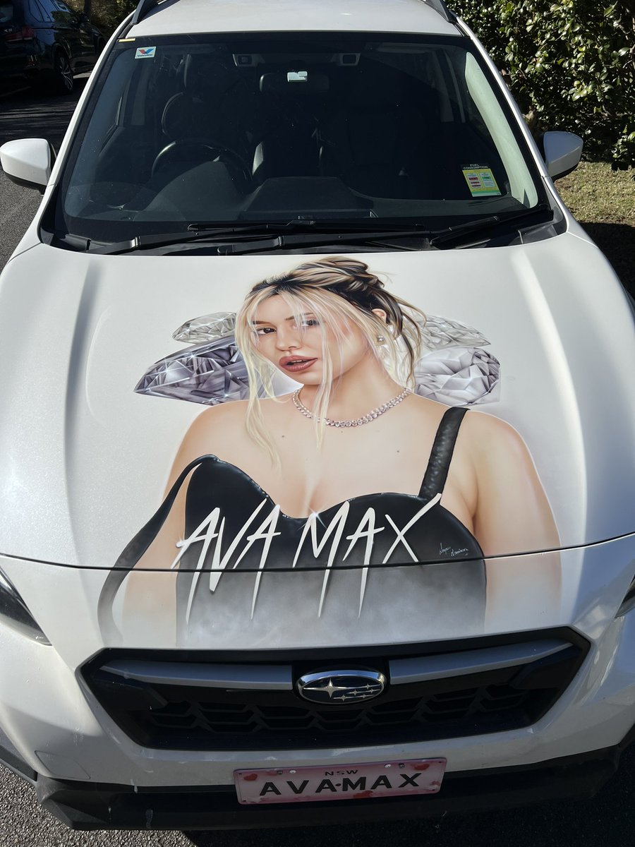 AdrianAlders's tweet photo. @AvaMax All i need now is the Don’t click play cd to play in the car https://t.co/4BQfHb1lSr