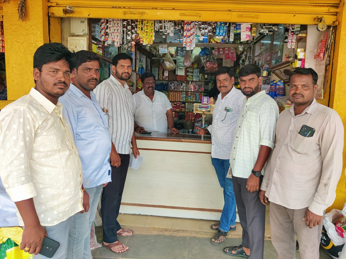 MCChevella's tweet photo. Activities of 100 days action plan programme, Food inspection at Hotels&amp; restaurants and Trade Licence Verification at Chevella Municipality https://t.co/9h1uFY4Y74