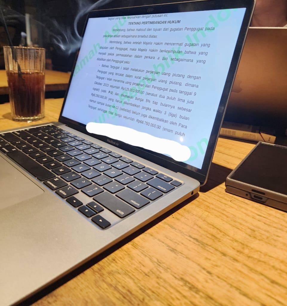 radityavesting's tweet image. Legal drafting its fun and such a challenging things untill you have to read a hundred untill thousand copy of court decision. But when you find that youre looking for jurispridence. 

Sometimes its triggered a dopamine spikes in your brain.
So my life was never gonna get boring.
