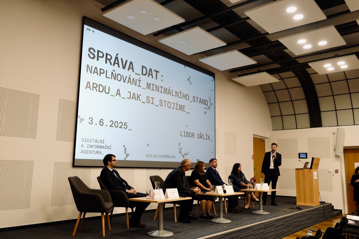 ✅Letošní konferenci Jak na data ve veřejné správě #data2025 máme úspěšně za sebou.
🙏Děkujeme moc všem vystupujícím i těm, kdo byli s námi v sále nebo online. A pokud jste to nestihli, nezoufejte, můžete se podívat na záznam.👇
youtube.com/live/QsRbYAd6M…
Těšíme se zase za rok!👋