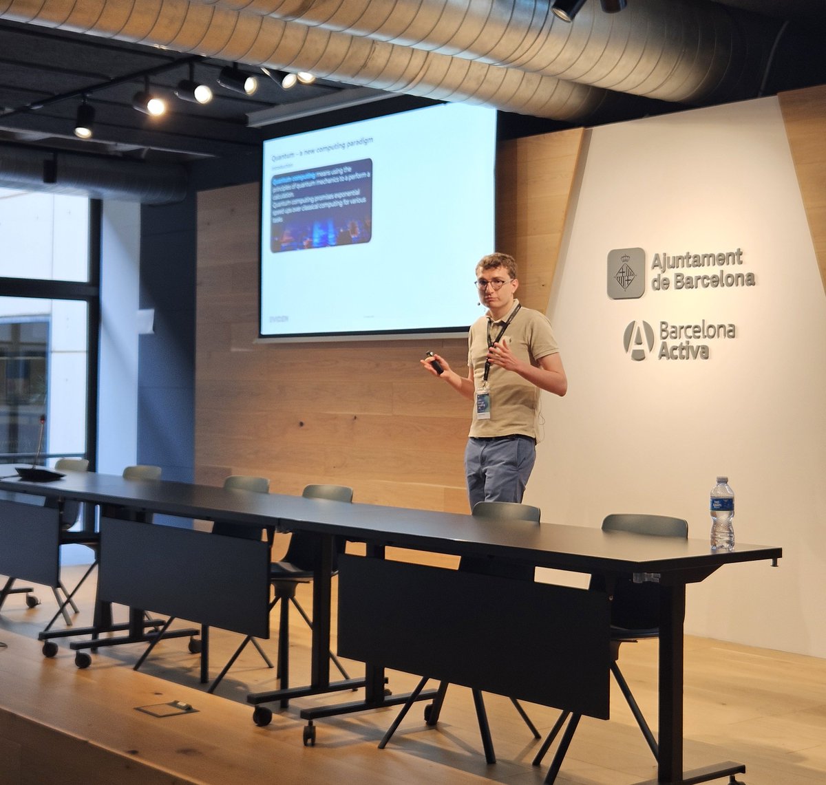 "From NISQ to Hybrid Computing" by Arnaud Gazda (Quantum Development Lead / <a href="/Evidenlive/">Eviden</a>)

#HPCKP25 #HPCKP